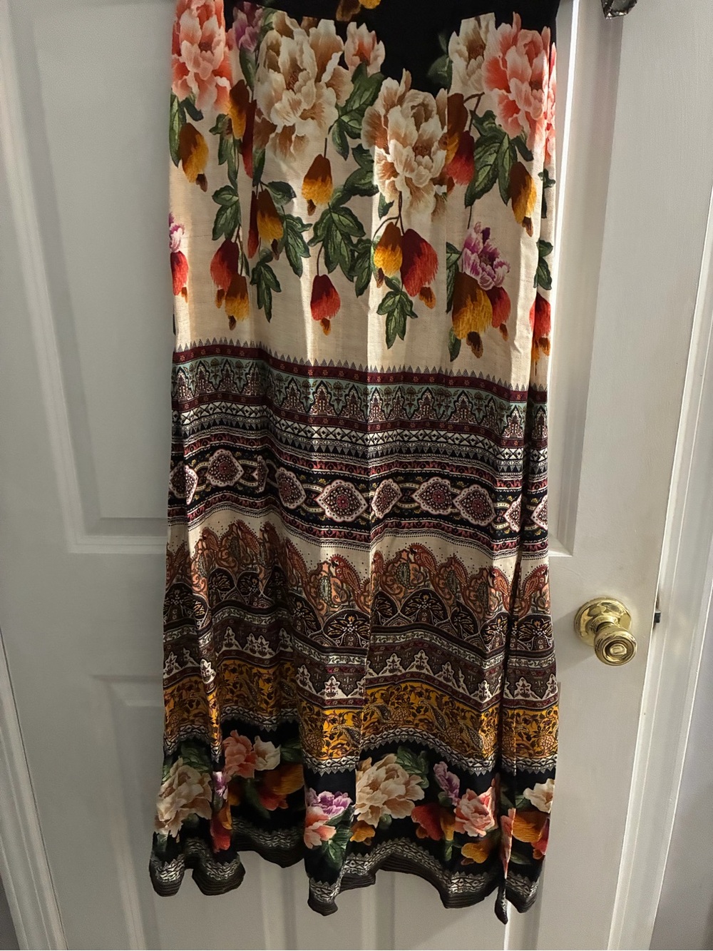 Gorgeous FARM Rio Black & Cream Maxi Dress with Multicolor Floral Print NWT - Picture 5 of 10